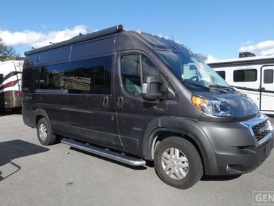 2023 JAYCO 20T — front three-quarter view