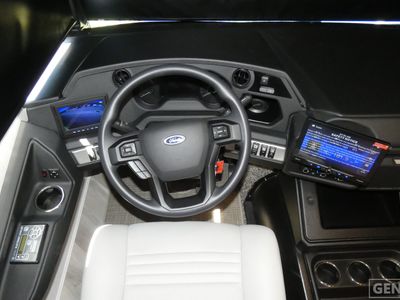 2026 Fleetwood Bounder - Photo 9
