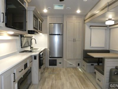 2022 Forest River Rockwood Ultra Lite - Photo 5