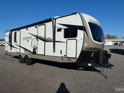2022 FOREST RIVER 270FKS — front three-quarter view