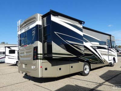 2026 Fleetwood Bounder - Photo 4