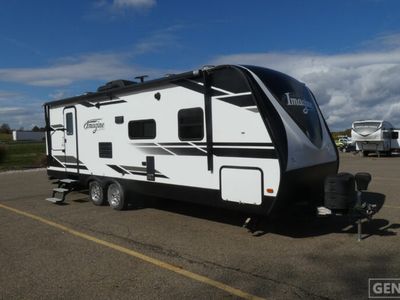 2019 GRAND DESIGN 2600RB — front three-quarter view