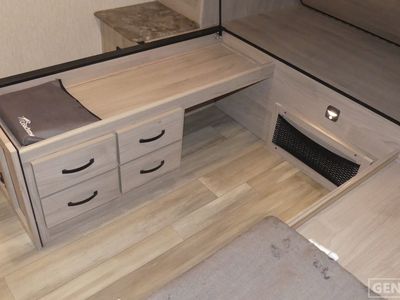 2022 Coachmen Northern Spirit Ultra Lite - Photo 11