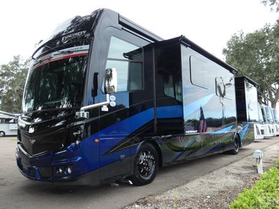 2026 Fleetwood Discovery LXE - Photo 2