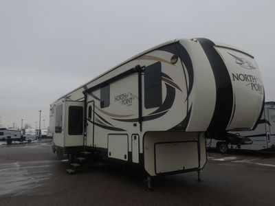 2017 Jayco North Point - Photo 1