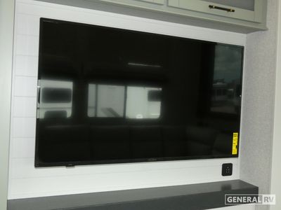 2025 Crossroads RV Redwood Regency - Photo 13