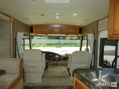 2013 Winnebago Sunstar - Photo 13