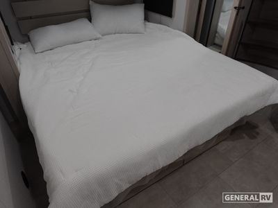 2026 Grand Design Solitude - Photo 9