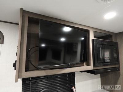 2026 Grand Design Transcend - Photo 10