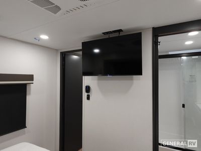 2026 Grand Design Influence - Photo 10