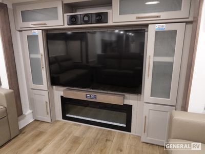 2026 Alliance RV Paradigm - Photo 8