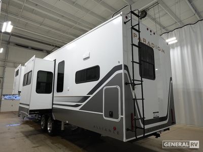 2026 Alliance RV Paradigm - Photo 3