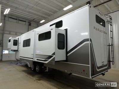 2026 Alliance RV Paradigm - Photo 3