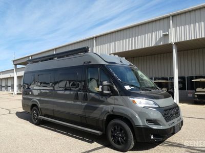 2026 WINNEBAGO 59K — front three-quarter view