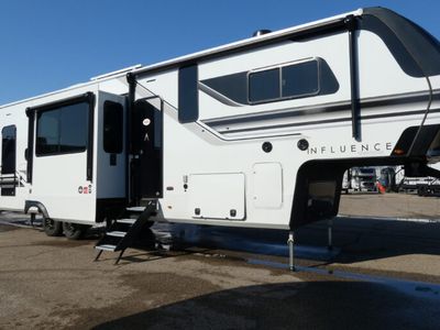 2026 GRAND DESIGN 3904BH — front three-quarter view