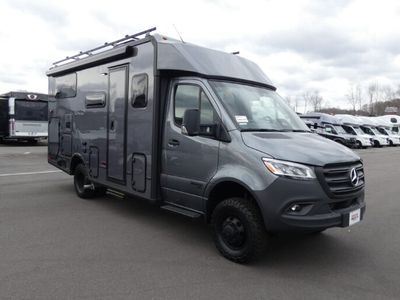 2026 WINNEBAGO 23B — front three-quarter view