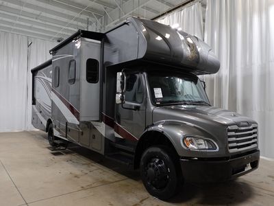 2026 NeXus RV Wraith - Photo 1