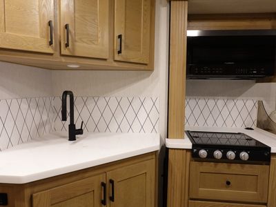 2026 NeXus RV Wraith - Photo 7