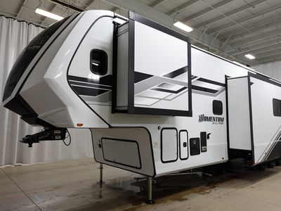 2026 Grand Design Momentum G-Class - Photo 2