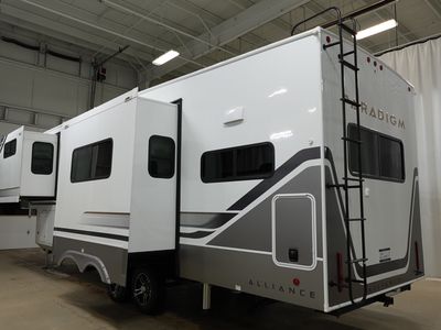 2026 Alliance RV Paradigm - Photo 3