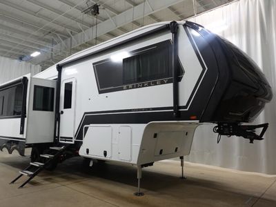 2026 BRINKLEY 2900 — front three-quarter view