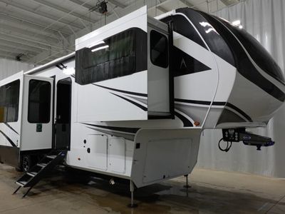 2026 GRAND DESIGN 380FL — front three-quarter view