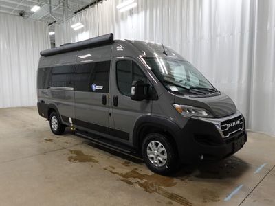 2026 THOR 20Y — front three-quarter view