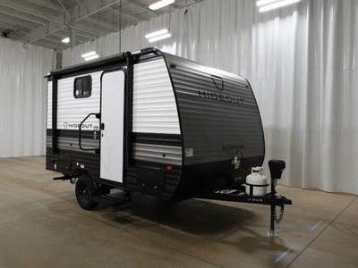 2026 KEYSTONE 123BB — front three-quarter view