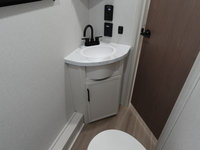 2026 Grand Design Solitude - Photo 12