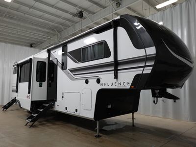 2026 GRAND DESIGN 3904BH — front three-quarter view