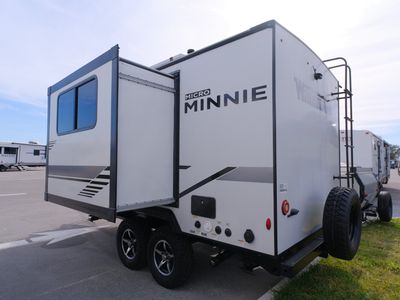 2022 Winnebago Micro Minnie - Photo 3