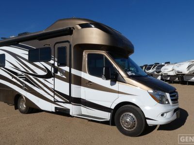 2017 TIFFIN 24QW — front three-quarter view