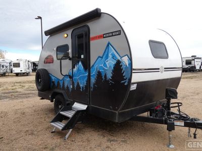 2024 Modern Buggy BB14 — front three-quarter view