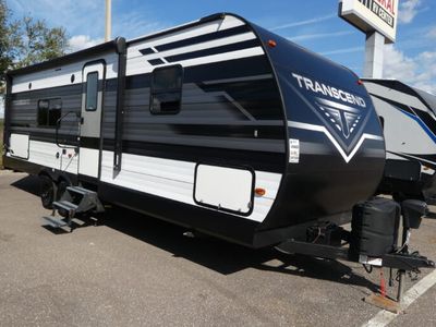 2021 GRAND DESIGN 261BH — front three-quarter view