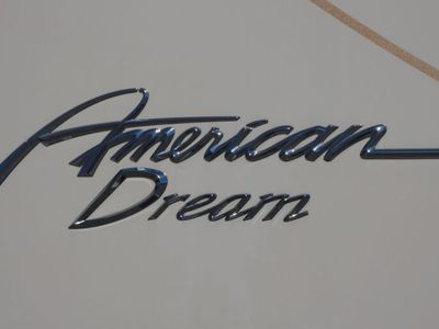 2017 AMERICAN COACH 45A — front three-quarter view