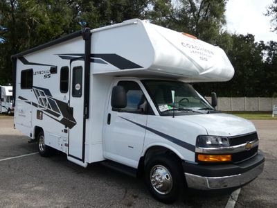2026 COACHMEN 210QSS Chevy — front three-quarter view
