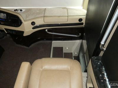 2015 Tiffin Allegro Bus - Photo 11