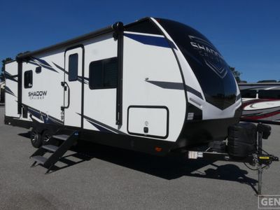 2022 CRUISER 239RBS — front three-quarter view
