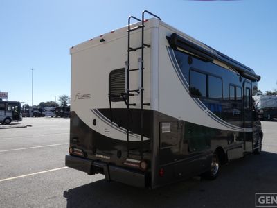 2018 Winnebago FUSE - Photo 4