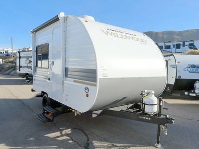 2026 FOREST RIVER 135ICE — front three-quarter view