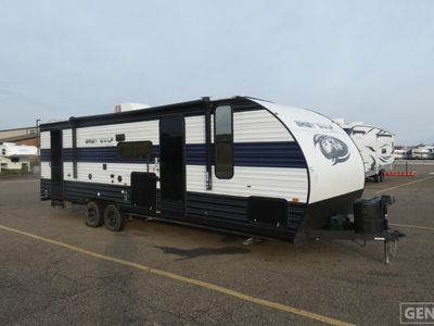 2023 FOREST RIVER 26DBH — front three-quarter view