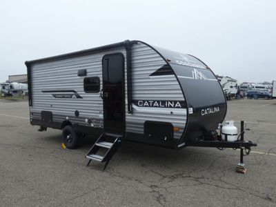 2025 COACHMEN 184BHSK — front three-quarter view
