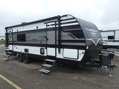 2022 GRAND DESIGN 231RK — front three-quarter view