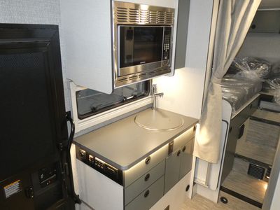 2026 Winnebago EKKO Sprinter - Photo 7