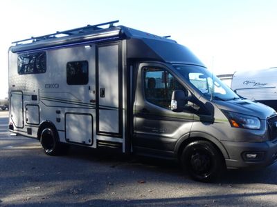 2026 WINNEBAGO 22A — front three-quarter view