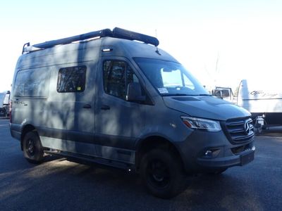 2023 WINNEBAGO 44E — front three-quarter view