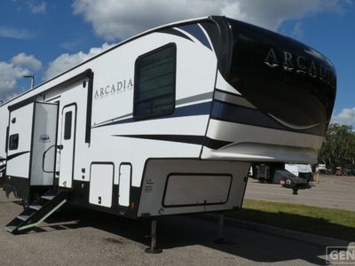 2023 KEYSTONE 3570LT — front three-quarter view