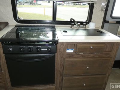 2018 Forest River Rockwood Mini Lite - Photo 7