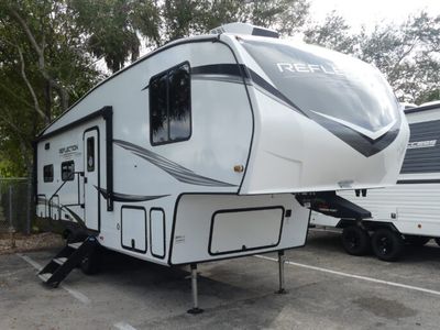 2024 GRAND DESIGN 270BN — front three-quarter view
