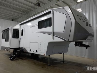 2026 ALLIANCE 32RLS — front three-quarter view